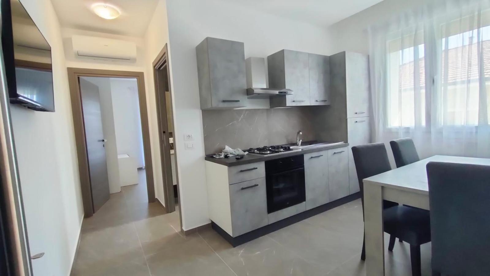 Villa Borghesi Suites Fronte Mare 리미니 외부 사진
