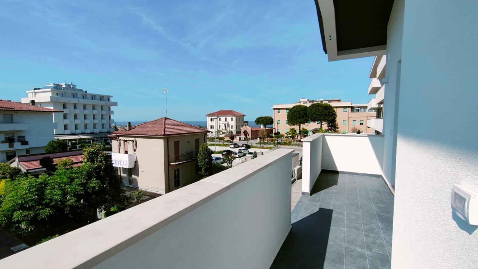 Villa Borghesi Suites Fronte Mare 리미니 외부 사진