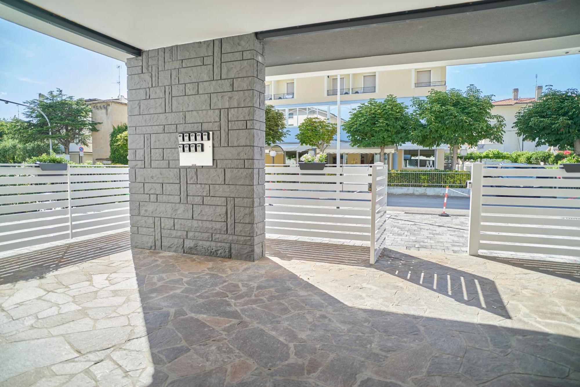 Villa Borghesi Suites Fronte Mare 리미니 외부 사진