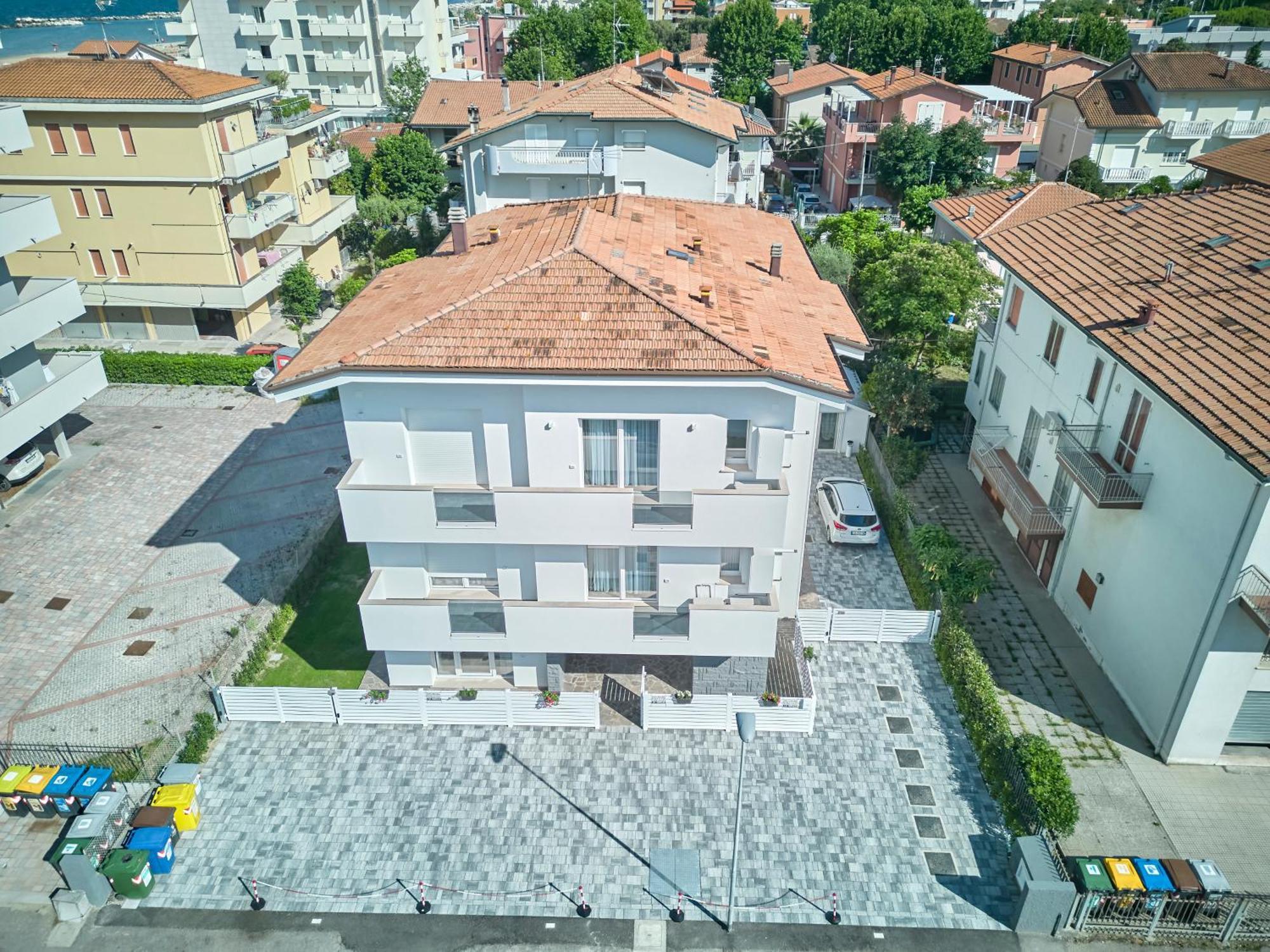 Villa Borghesi Suites Fronte Mare 리미니 외부 사진