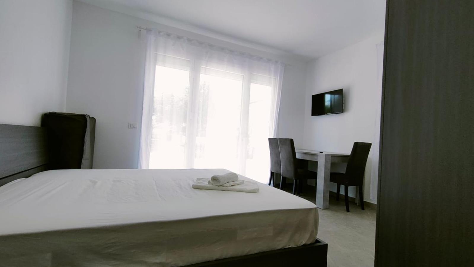 Villa Borghesi Suites Fronte Mare 리미니 외부 사진